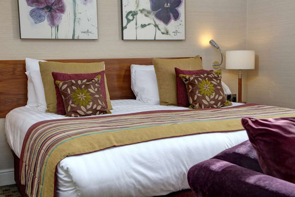 The Bull Hotel; Sure Hotel Collection By Best Western Peterborough Quarto foto